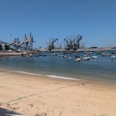 Διαμέρισμα Lisbon, Beach, & Surf