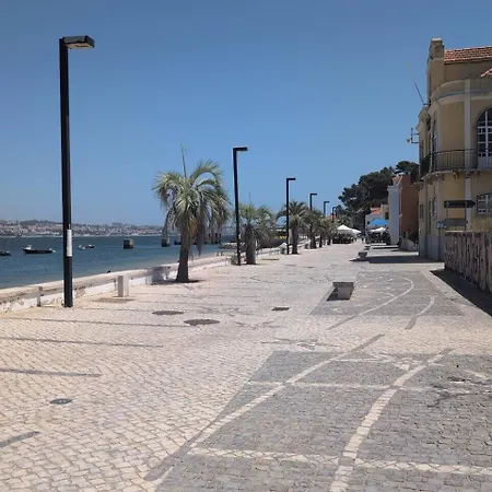 Apartment Lisbon, Beach, & Surf